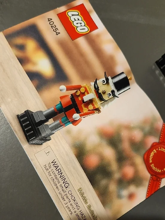 Lego Nutcracker & Reindeer - Picture 2 of 7